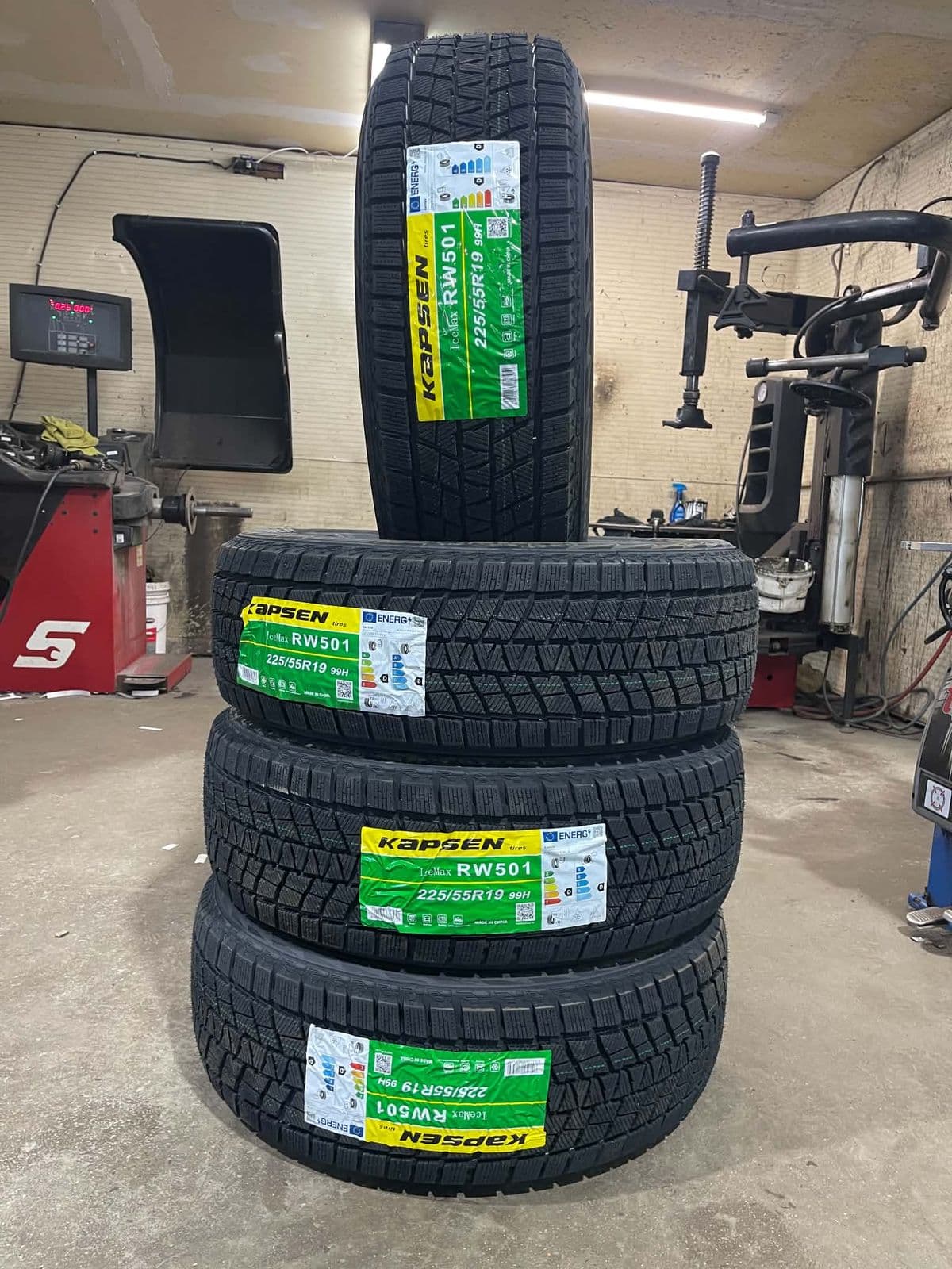 A set of Kapsen IceMax RW501 winter tires in 225/55R19 at Techtire, Ottawa